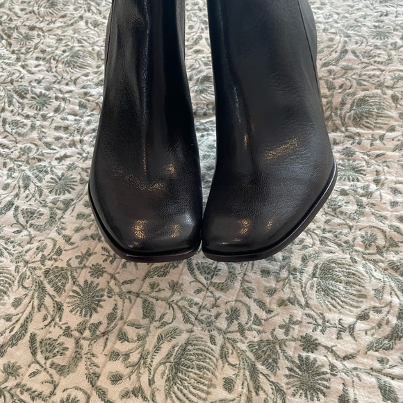 Tory Burch BANANA HEEL BUCKLE BOOT brown leather boots size 6 - Picture 6 of 6